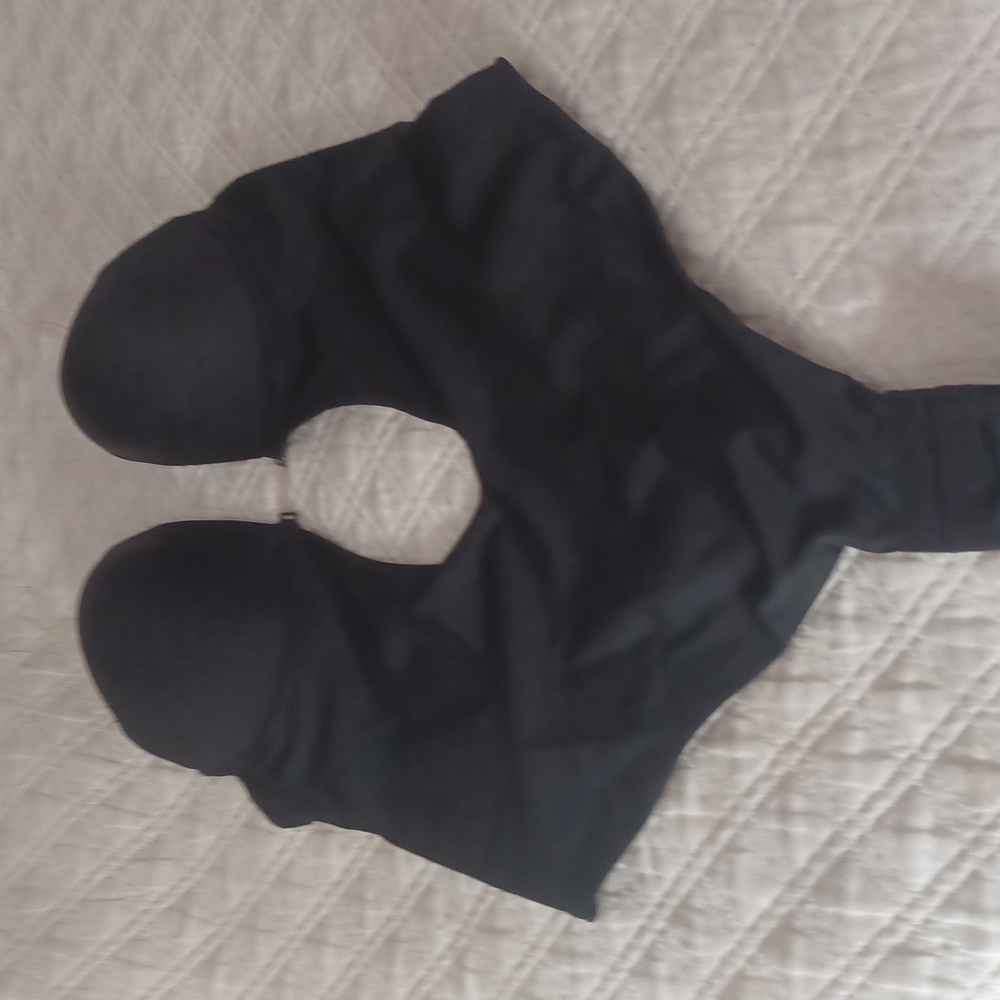 Invisible Strapes and Backless Shapewear